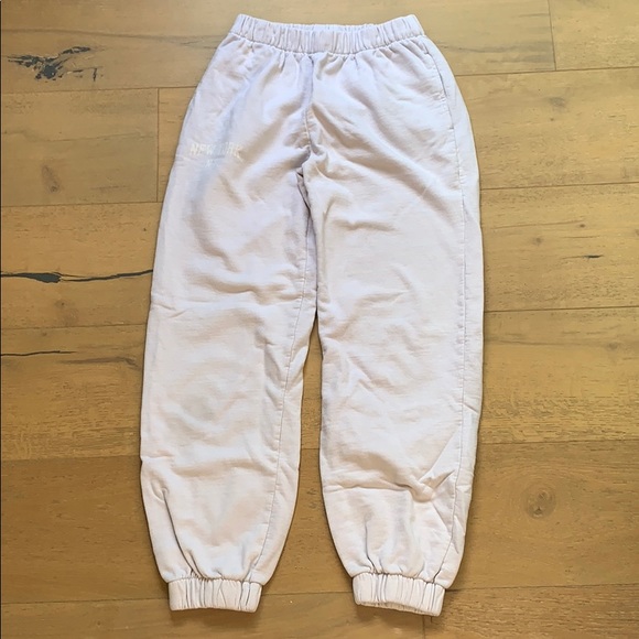 womens light grey sweatpants